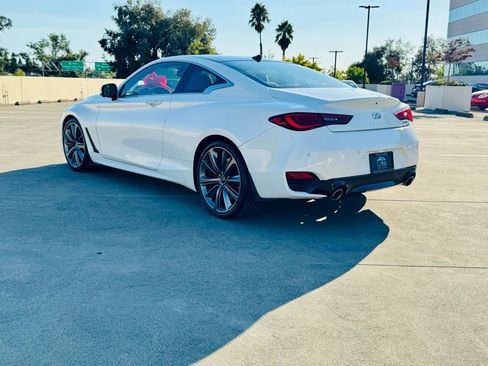 Used 2021 INFINITI Q60 Red Sport 400 image 19