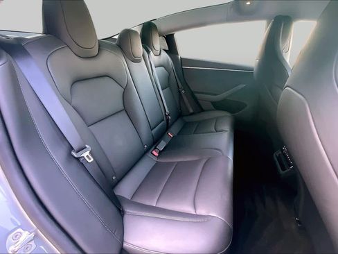 Used 2025 Tesla Model 3 Performance AWD/4WD image 17