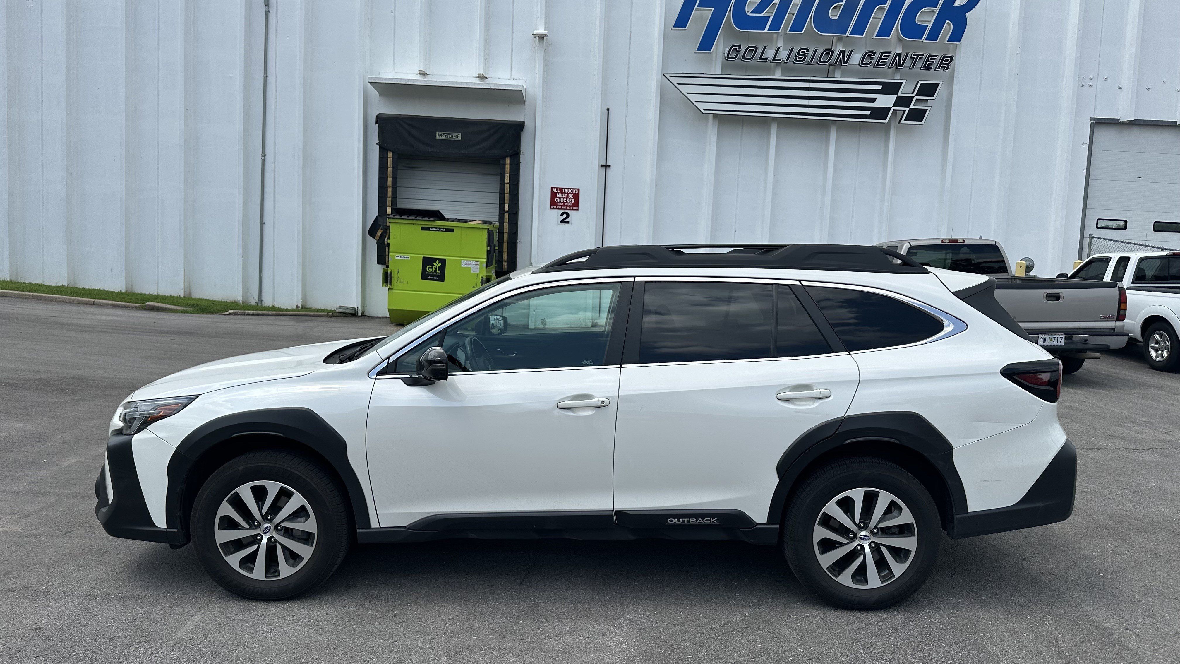 Used 2024 Subaru Outback Premium w/ Popular Package #1A AWD/4WD image 7