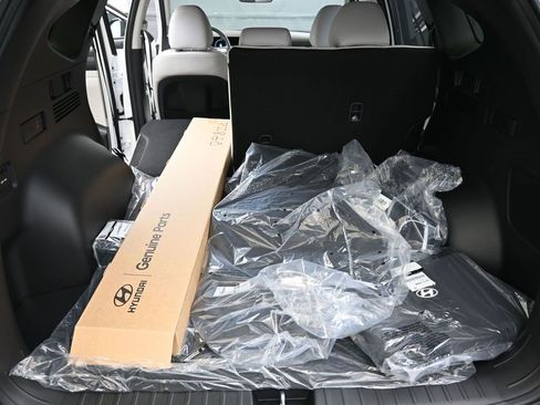 New 2026 Hyundai Tucson Limited image 19