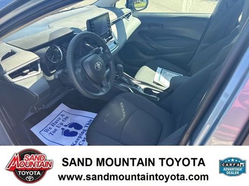 Used 2022 Toyota Corolla LE image 13