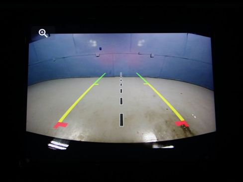 Used 2022 Jeep Grand Cherokee Laredo w/ Luxury Tech Group I image 16