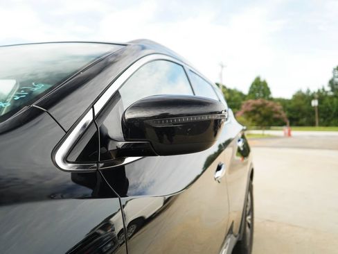 Used 2022 Nissan Murano SV FWD image 21