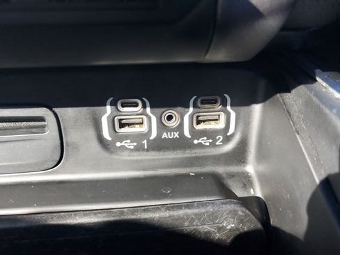 Used 2019 RAM 1500 Big Horn image 23