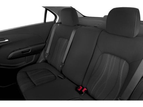 Used 2020 Chevrolet Sonic LT w/ Convenience Package FWD image 17