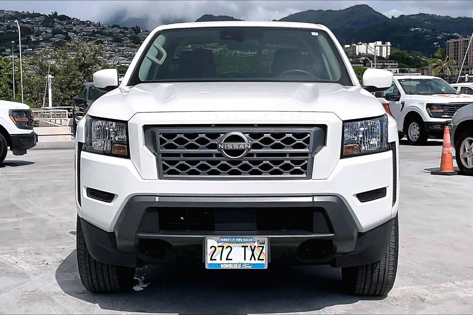 Used 2023 Nissan Frontier SV AWD/4WD image 6