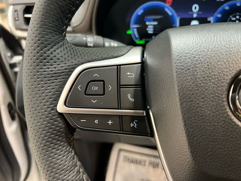 New 2026 Toyota Sienna Platinum AWD/4WD image 22