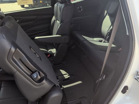 Used 2025 Subaru Ascent Bronze Edition w/ Popular Package #2 image 54