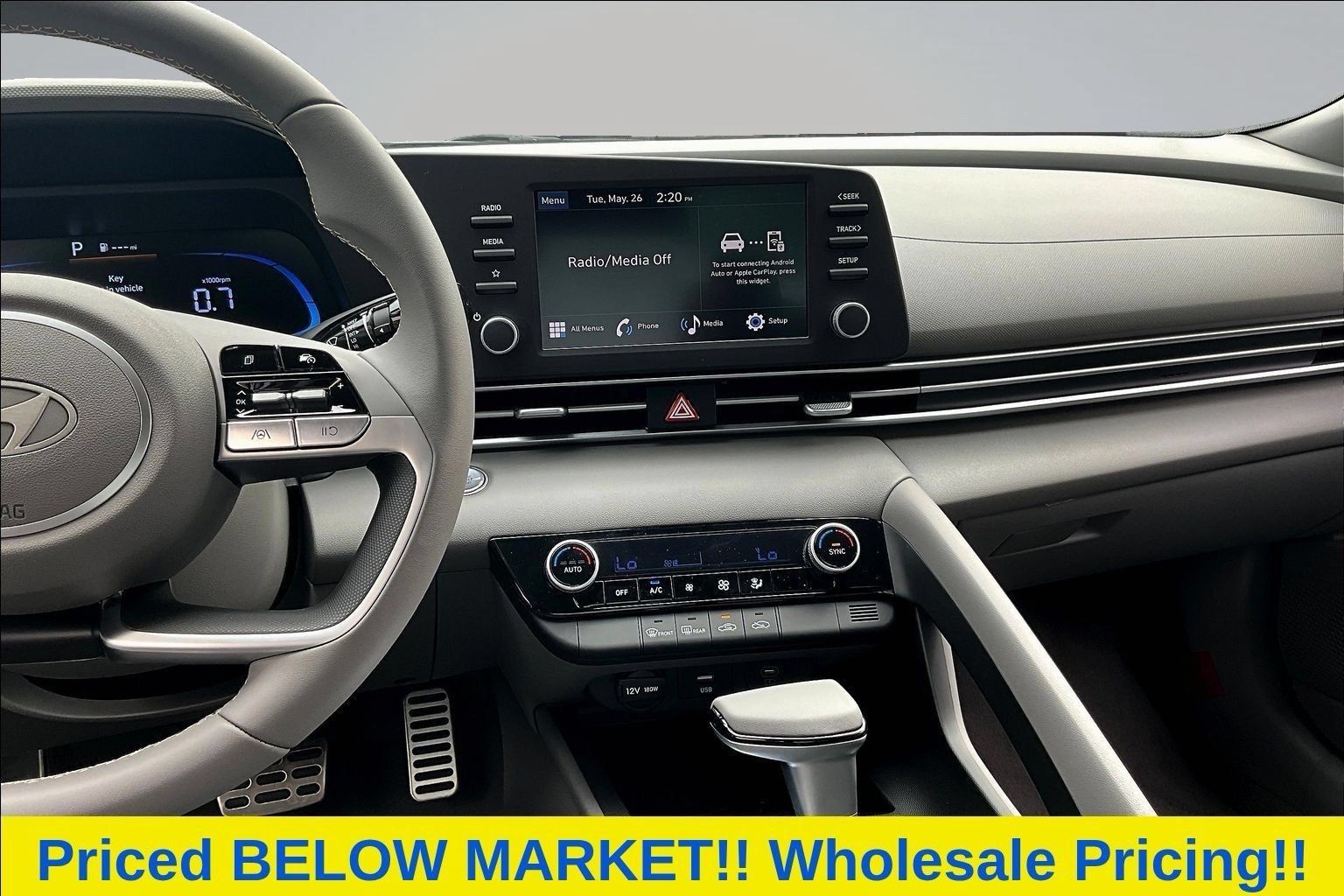 Used 2026 Hyundai Elantra SEL Sport Premium w/ Cargo Package FWD image 18