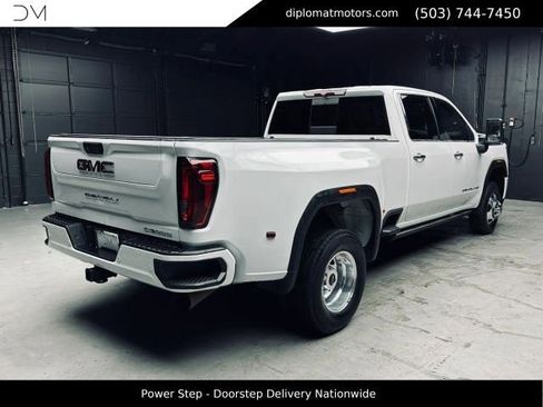Used 2022 GMC Sierra 3500 Denali AWD/4WD image 7
