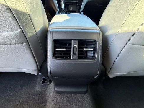 Used 2020 Honda Accord EX-L image 19