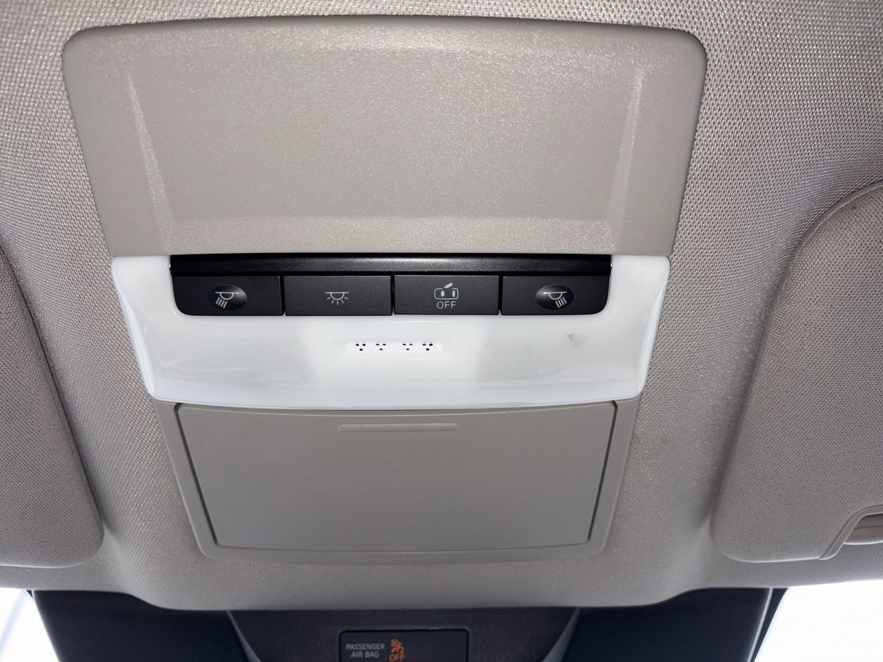 Used 2024 Nissan Pathfinder S FWD image 13