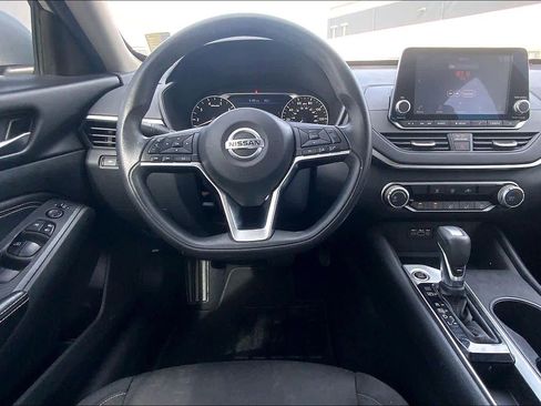 Used 2020 Nissan Altima 2.5 S image 6
