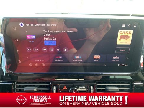 New 2026 Nissan Pathfinder SL image 19