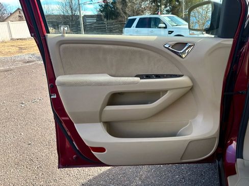 Used 2005 Honda Odyssey LX image 11