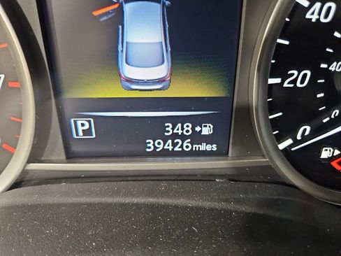 Used 2018 Nissan Sentra SV image 17