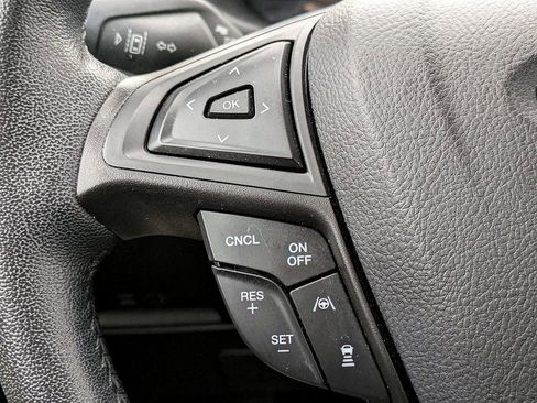 Used 2022 Ford Edge SEL w/ Convenience Package image 18