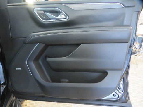 Used 2021 GMC Yukon XL SLT RWD image 28