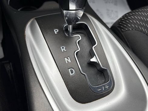 Used 2018 Dodge Journey SE FWD image 31