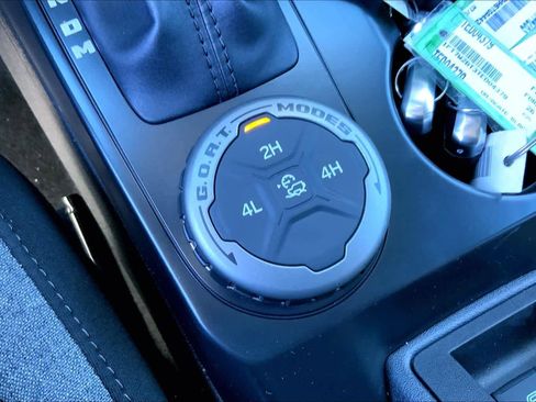 New 2025 Ford Bronco Big Bend image 16