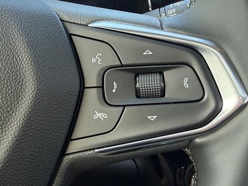 New 2026 Chevrolet Trax ACTIV w/ Sunroof Package FWD image 10