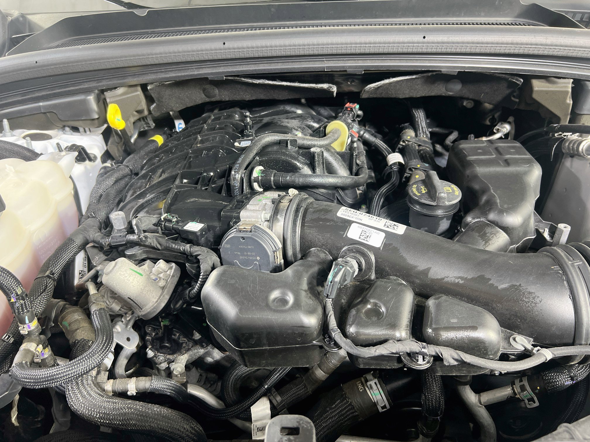 Used 2023 Jeep Grand Cherokee Limited AWD/4WD image 29