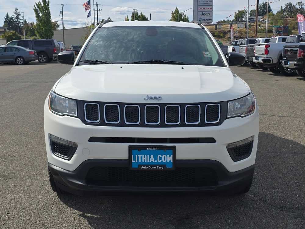 Used 2018 Jeep Compass Sport AWD/4WD image 8