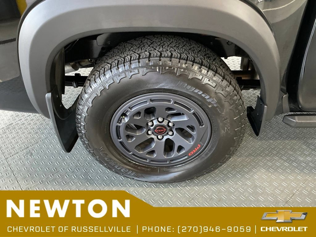Used 2025 Nissan Frontier 2WD Crew Cab image 52