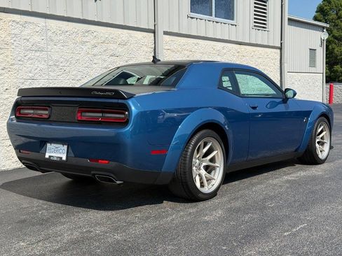 Used 2020 Dodge Challenger R/T Scat Pack RWD image 3