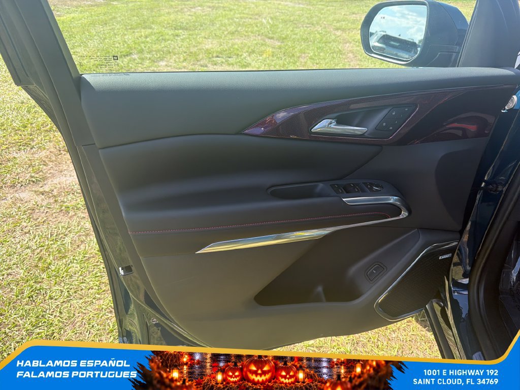 New 2027 Chevrolet Traverse RS FWD image 12