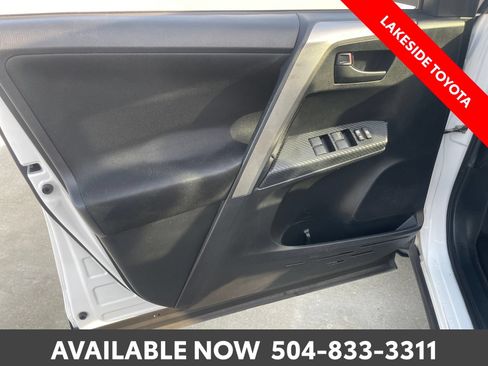 Used 2015 Toyota RAV4 LE FWD image 23