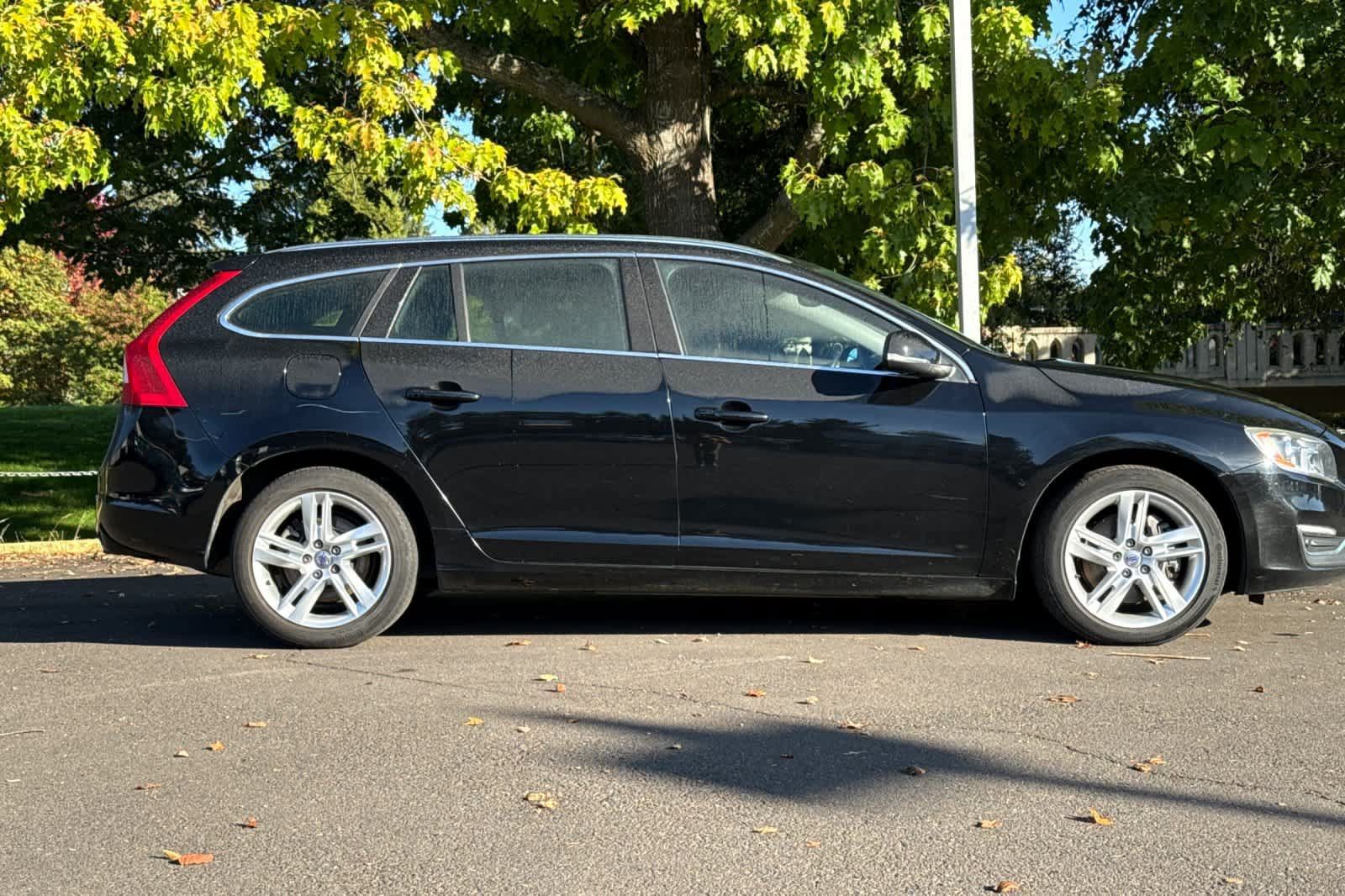 Used 2015 Volvo V60 T5 Premier AWD/4WD image 8