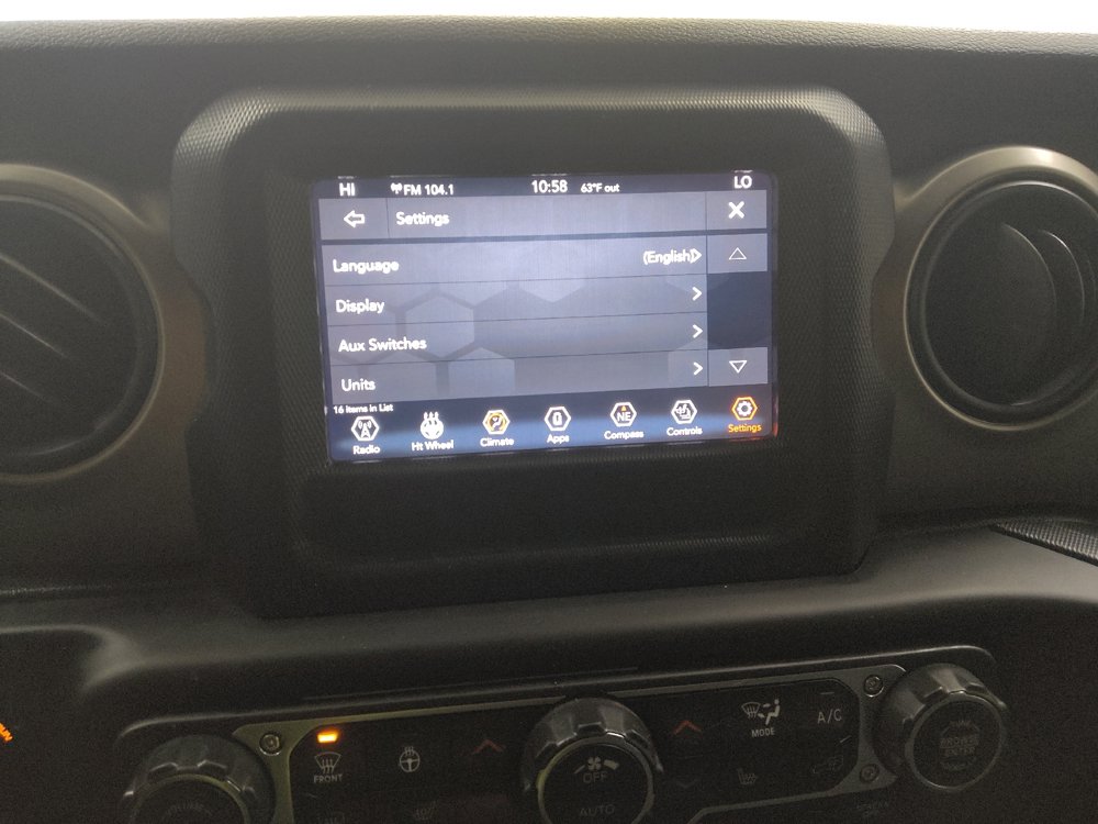 Used 2018 Jeep Wrangler Unlimited Sport S AWD/4WD image 25