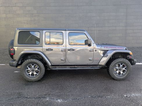 Used 2019 Jeep Wrangler Unlimited Rubicon image 4