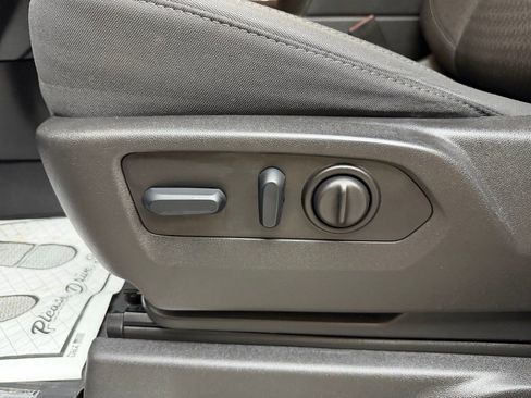 Used 2022 Chevrolet Silverado 1500 RST image 29