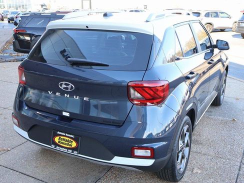 New 2026 Hyundai Venue SEL image 6