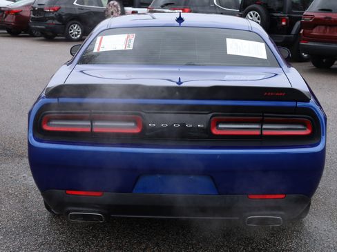 Used 2021 Dodge Challenger R/T w/ Blacktop Package image 5