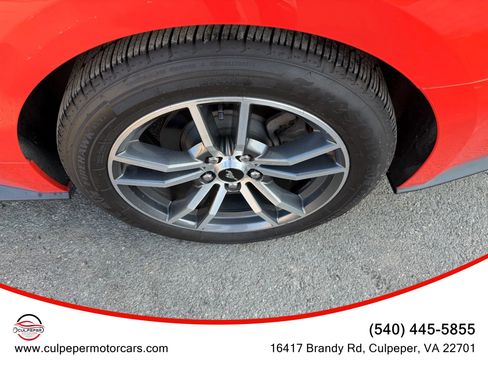 Used 2015 Ford Mustang Premium image 24