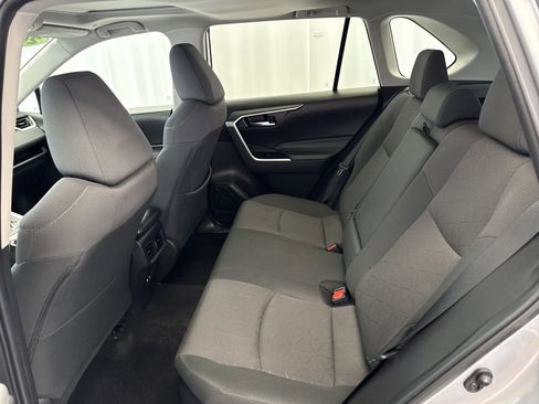 Used 2024 Toyota RAV4 XLE w/ Convenience Package image 16