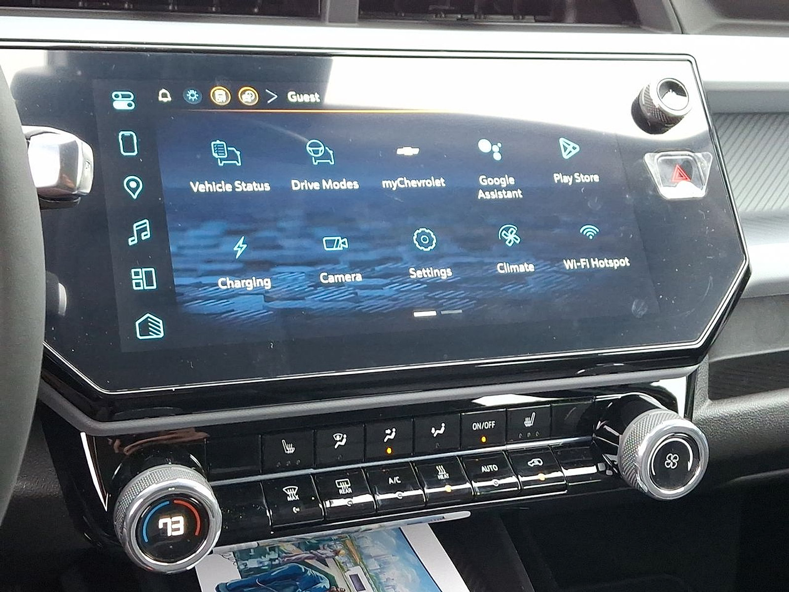 New 2027 Chevrolet Bolt LT w/ Comfort Package FWD image 16