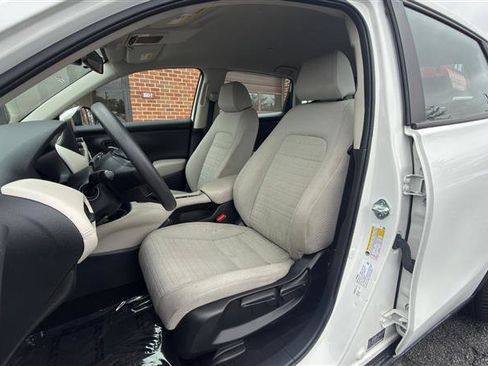 Used 2023 Honda HR-V LX image 29