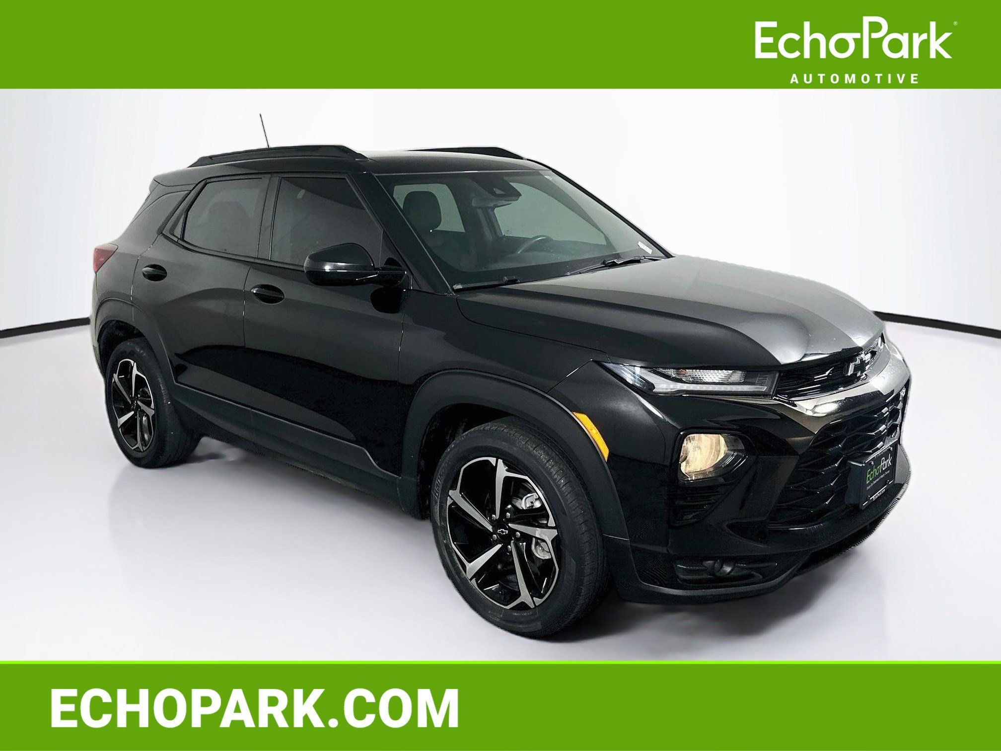 Used 2022 Chevrolet TrailBlazer RS FWD image 1