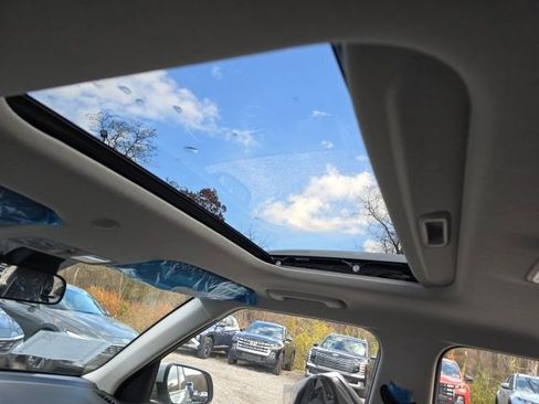 New 2026 Hyundai Venue SEL image 6