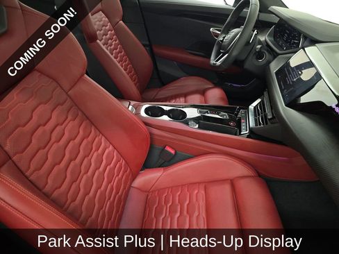 Used 2024 Audi e-tron GT Prestige w/ Prestige Package image 6