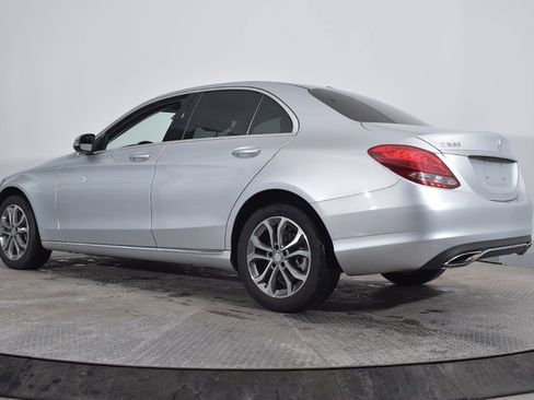 Used 2016 Mercedes-Benz C 300 4MATIC Sedan image 3