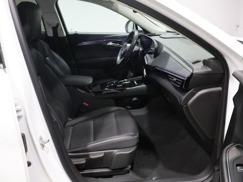 Used 2024 Buick Envision Preferred image 23