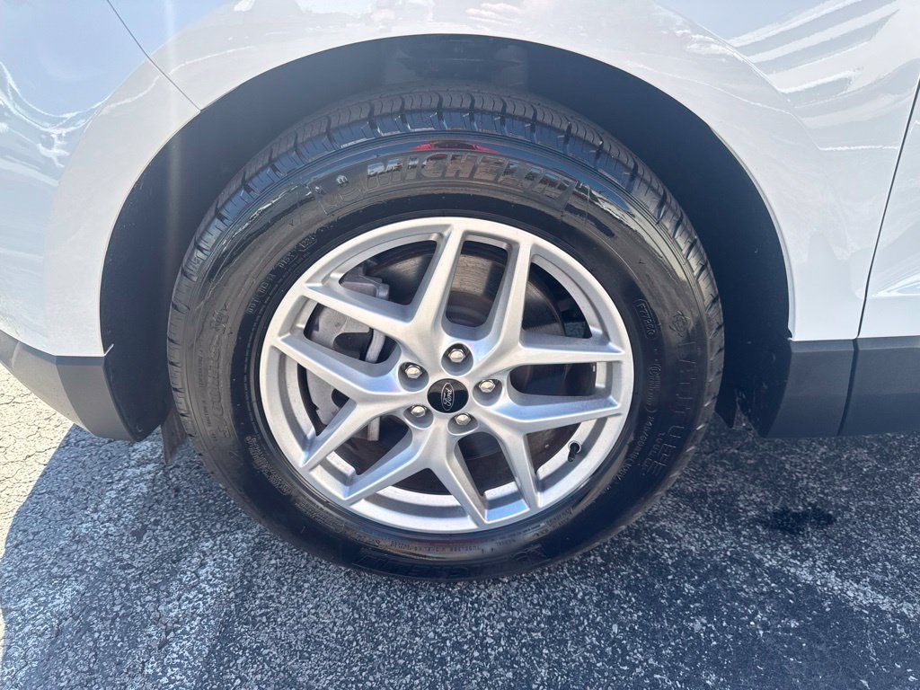 Certified 2024 Ford Edge SEL w/ Convenience Package AWD/4WD image 52