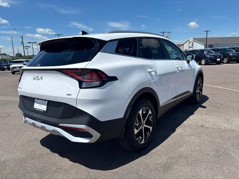 Used 2025 Kia Sportage EX AWD/4WD image 5
