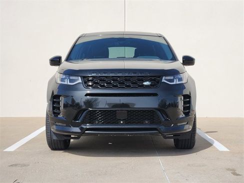 Used 2024 Land Rover Discovery Sport Dynamic SE image 2