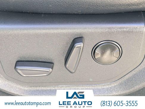 Used 2020 Ford F150 Lariat AWD/4WD image 19